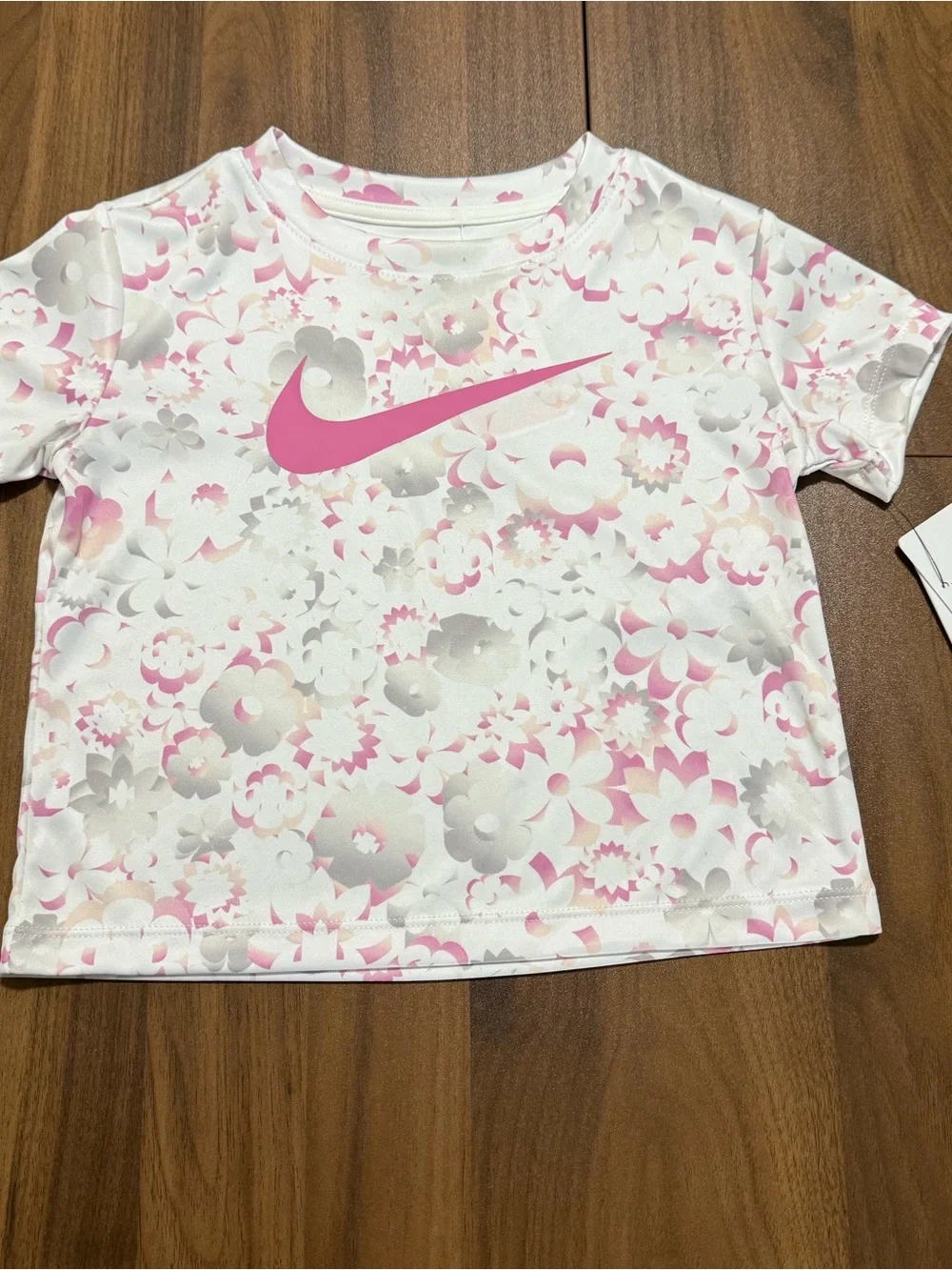 Nike Girls 2 Piece Matching Outfit Set Size 4 Shorts Set NWT